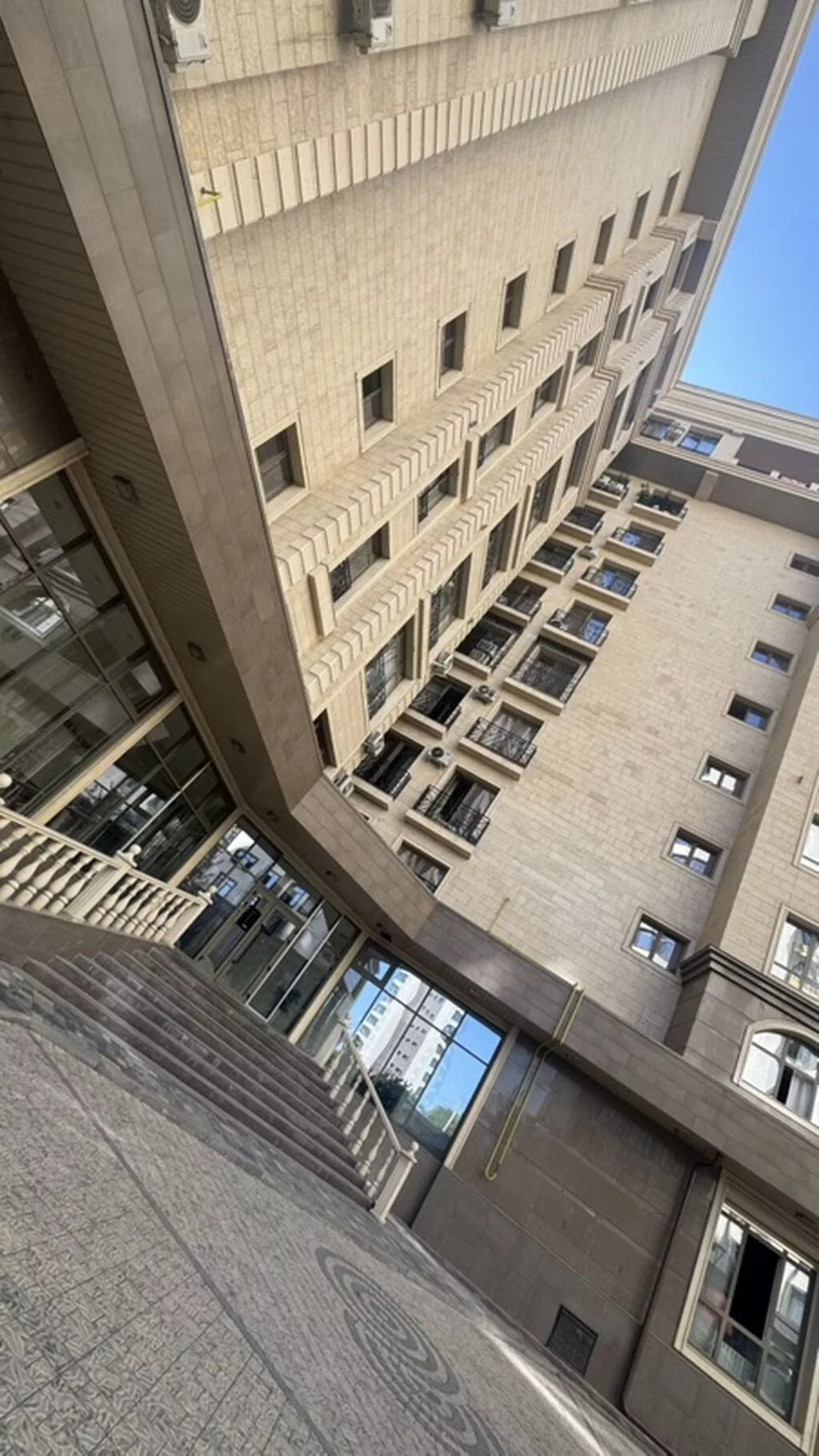 1‑комната в современном жилом комплексе с закрытым двором и детской