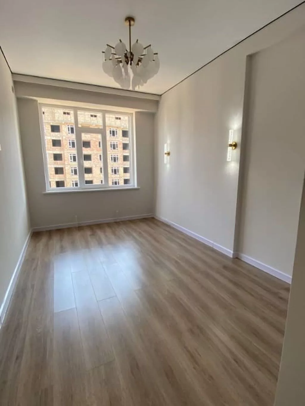 2 комнаты, 60 м², Джал-15 12 этаж, Евроремонт