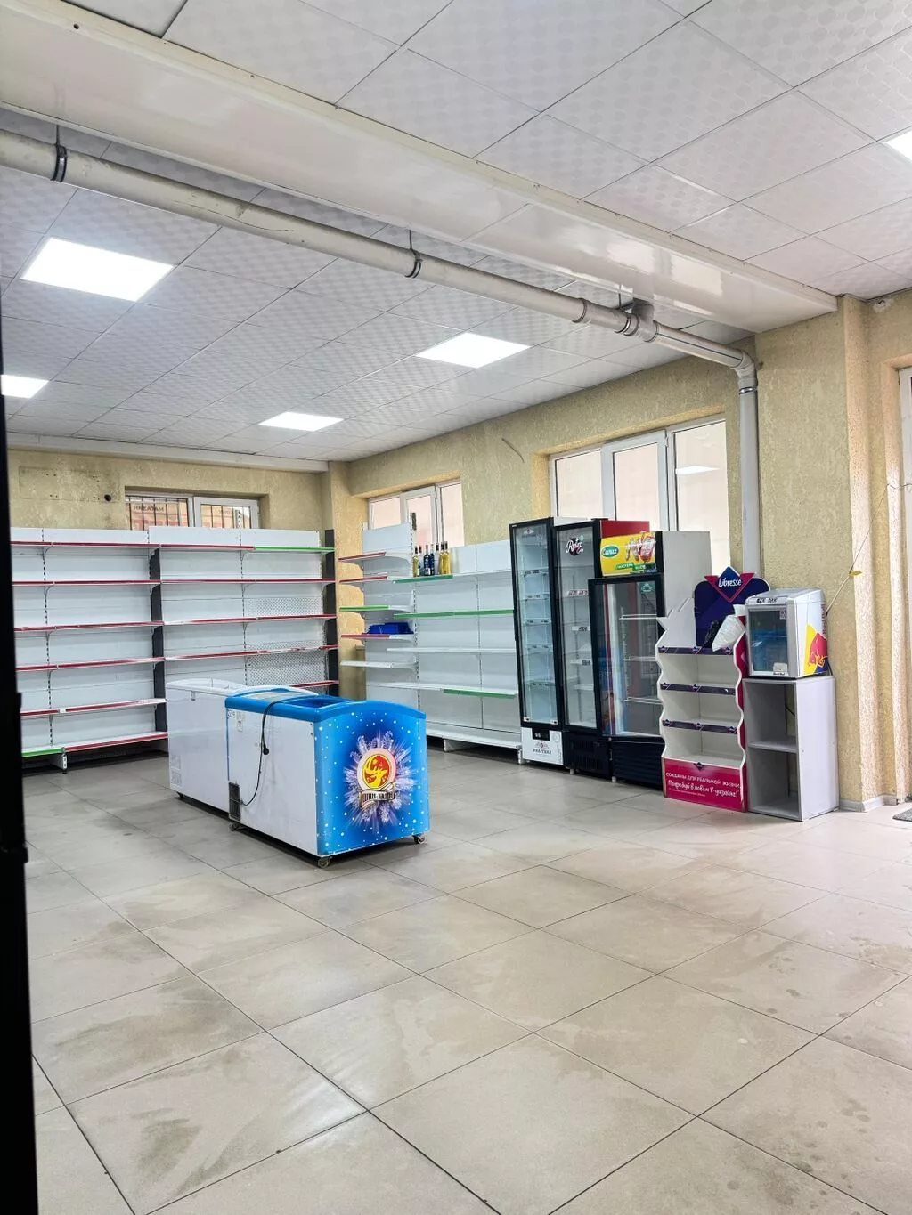 Продажа магазинов В жилом доме, 66 м², Косметический ремонт, Отдельный вход, 1 этаж