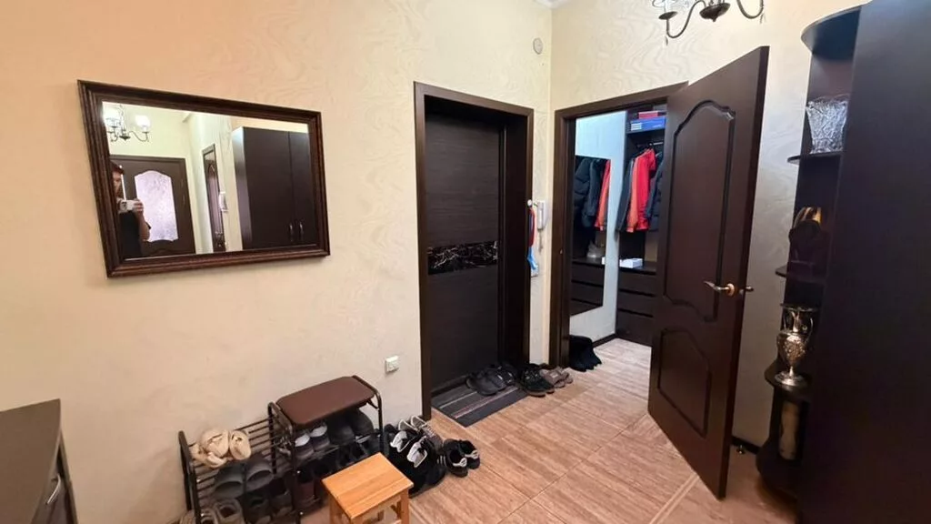 2 комнаты, 70 м², Золотой квадрат Элитка, 7 этаж, Евроремонт