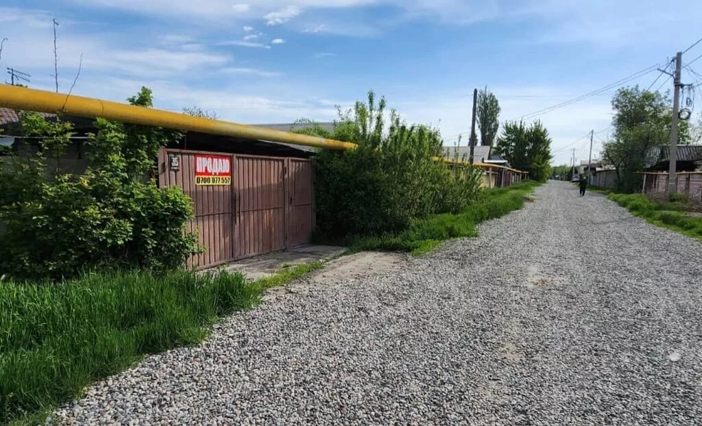 4 комнаты, 100 м², 6 соток, Бишкек, Пригородное с. Собственник