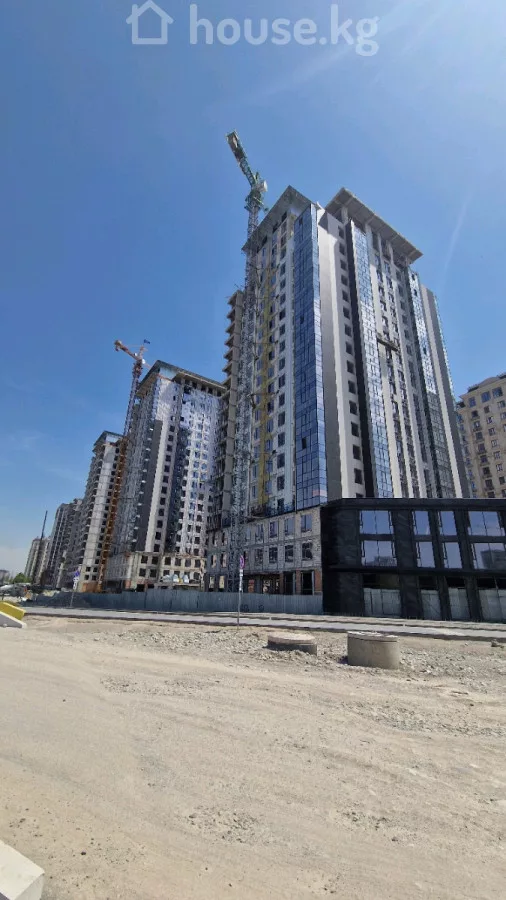 Продажа 3-комн. квартира: город Бишкек, Магистраль — за 15 621 677 ⃀