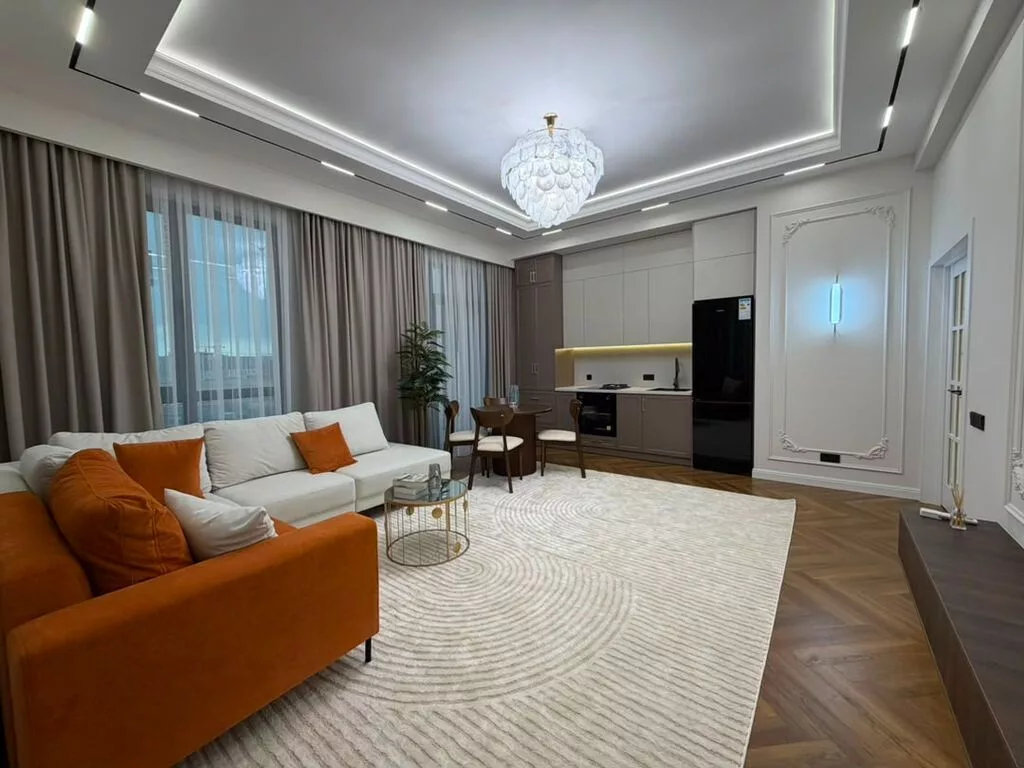 3 комнаты, 91 м², Орто-Сай с. Элитка, 4 этаж, Дизайнерский ремонт