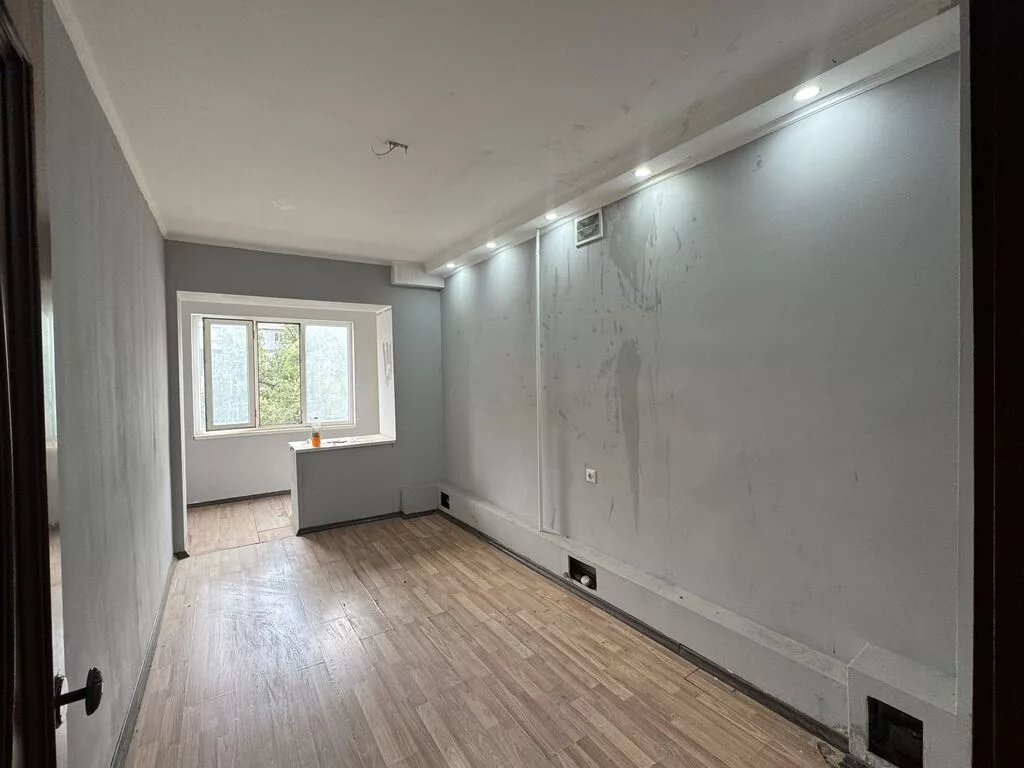 2 комнаты, 87 м², Индивидуалка, 4 этаж