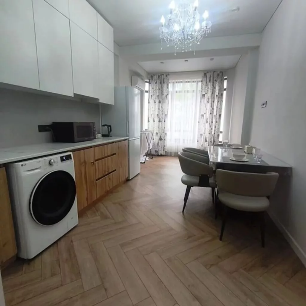 1 комната, 45 м², Золотой квадрат Элитка, 3 этаж, Евроремонт