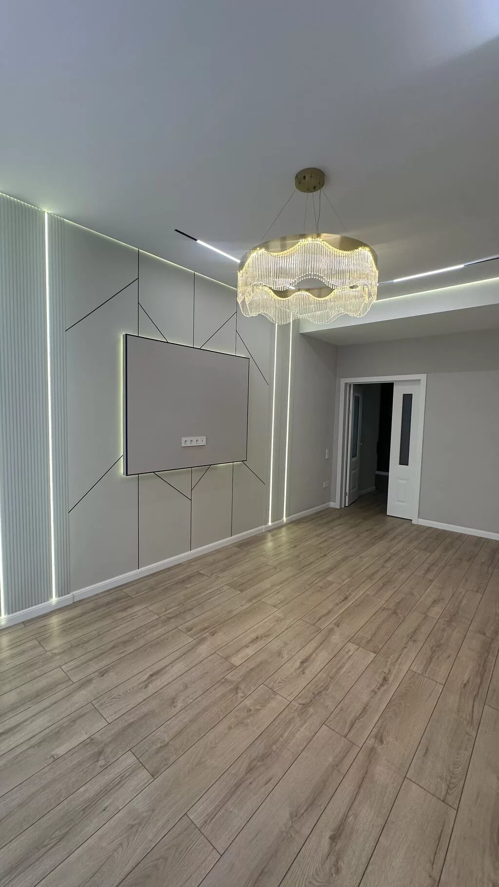 1 комната, 35 м², Восток-5 мкр Элитка, 8 этаж, ПСО (под самоотделку)