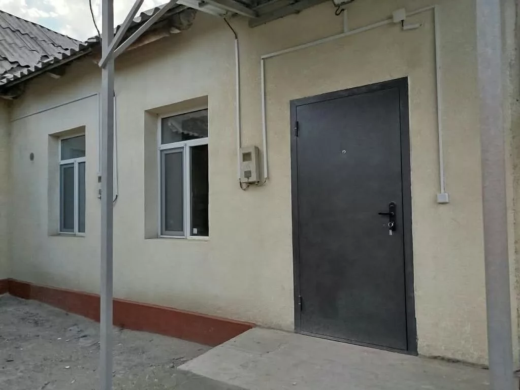 Сдаю Офисный шкаф: 40 м², В жилом доме, С ремонтом, С отдельным входом