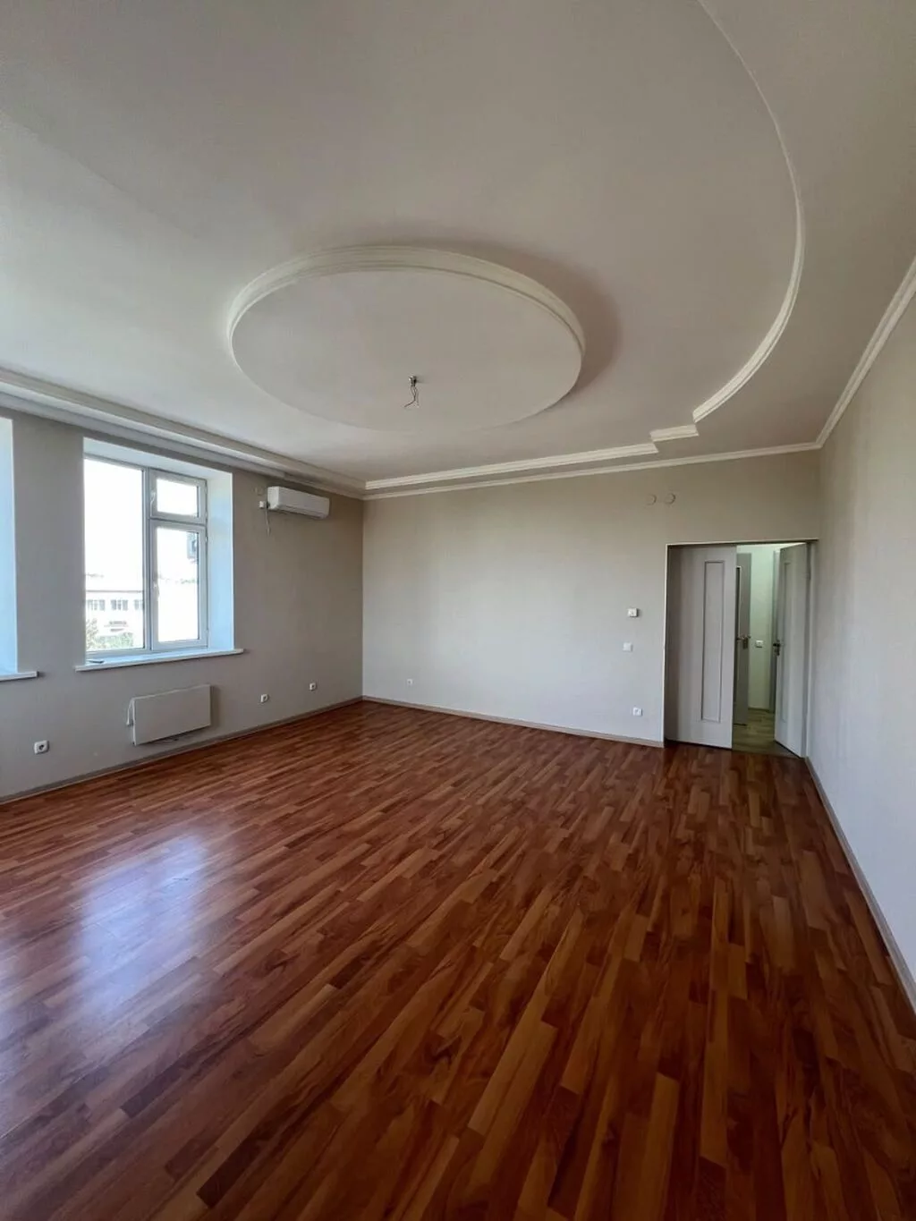 2 комнаты, 72 м², Ортосайский рынок / базар Элитка, 3 этаж, Свежий ремонт