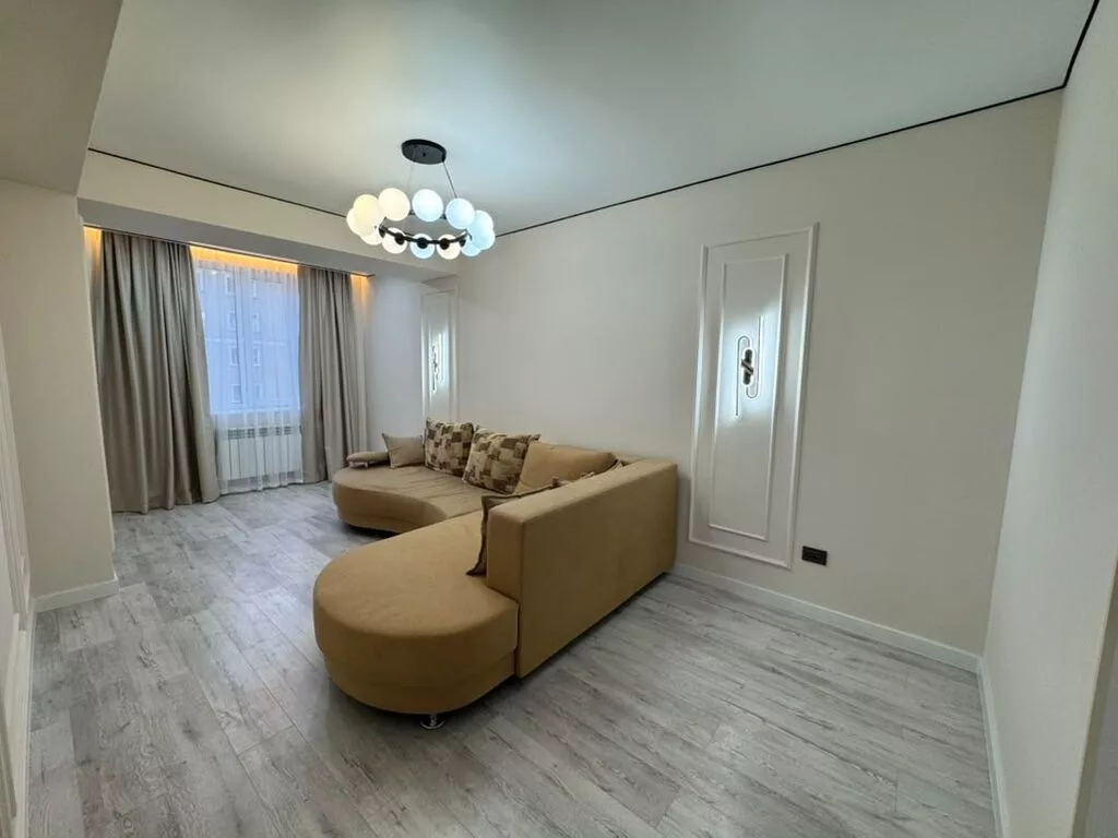 2 комнаты, 60 м², Пишпек Элитка, 4 этаж, Евроремонт