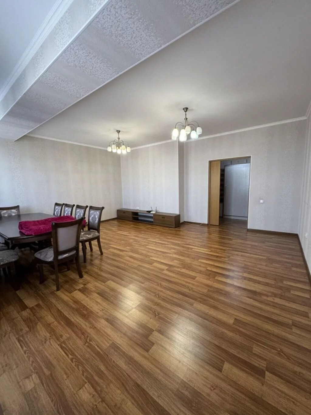 3 комнаты, 130 м², Средний Джал Элитка, 11 этаж, Свежий ремонт