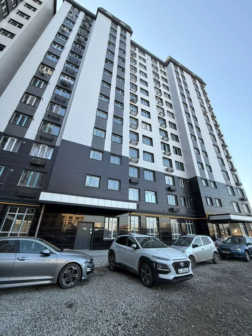 Сдан, Элитка, 3 комнаты, 77 м²