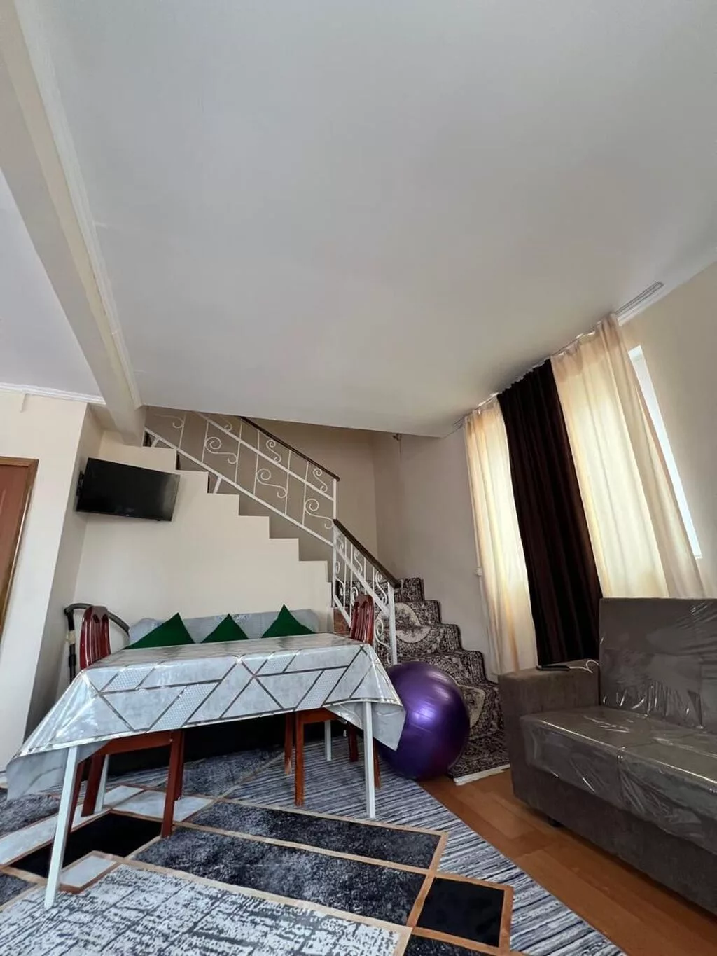 115 м², 3 комнаты, Без подселения