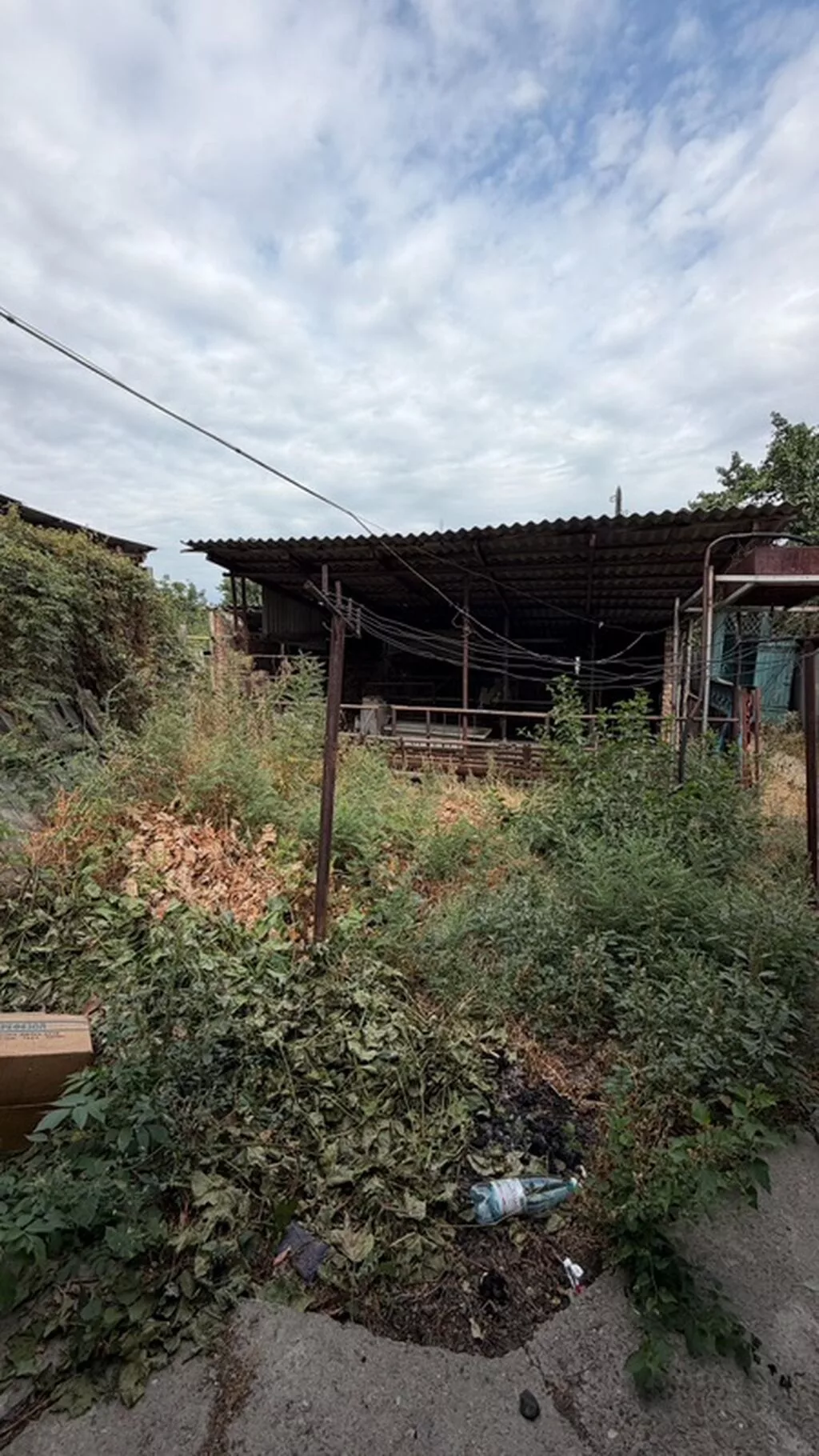 📍В Сокулуке продаётся дом на участке 8 соток. 🏷️ Об объекте: Площадь