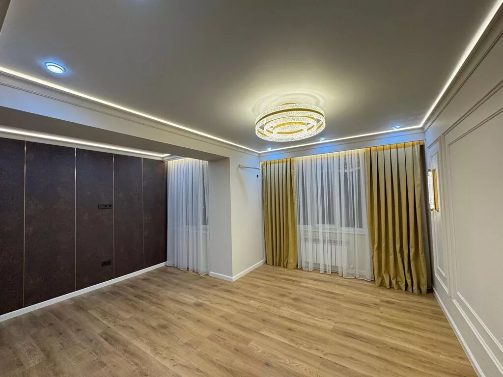 3 комнаты, 96 м², Пишпек Элитка, 11 этаж, Дизайнерский ремонт