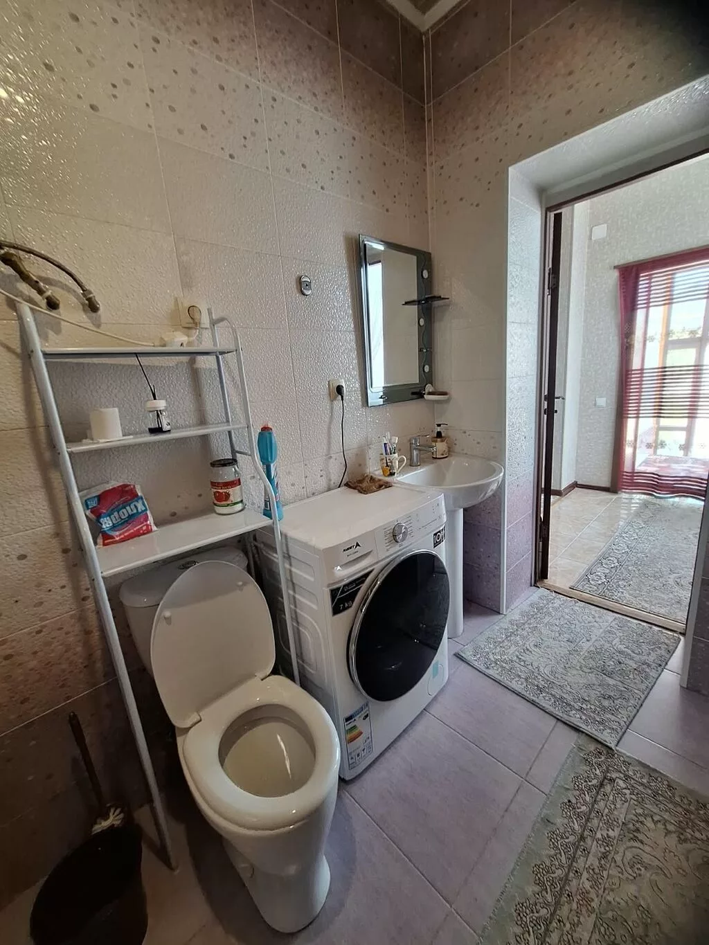 250 м², 5 комнат