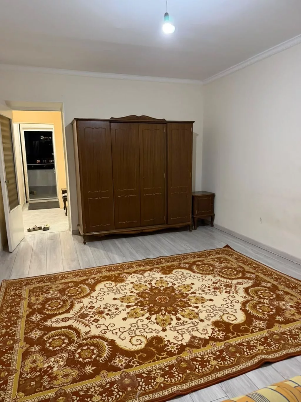 1 комната, БГУ Риэлтор, Без животных, от 6 месяцев, от 1 года, С мебелью полностью