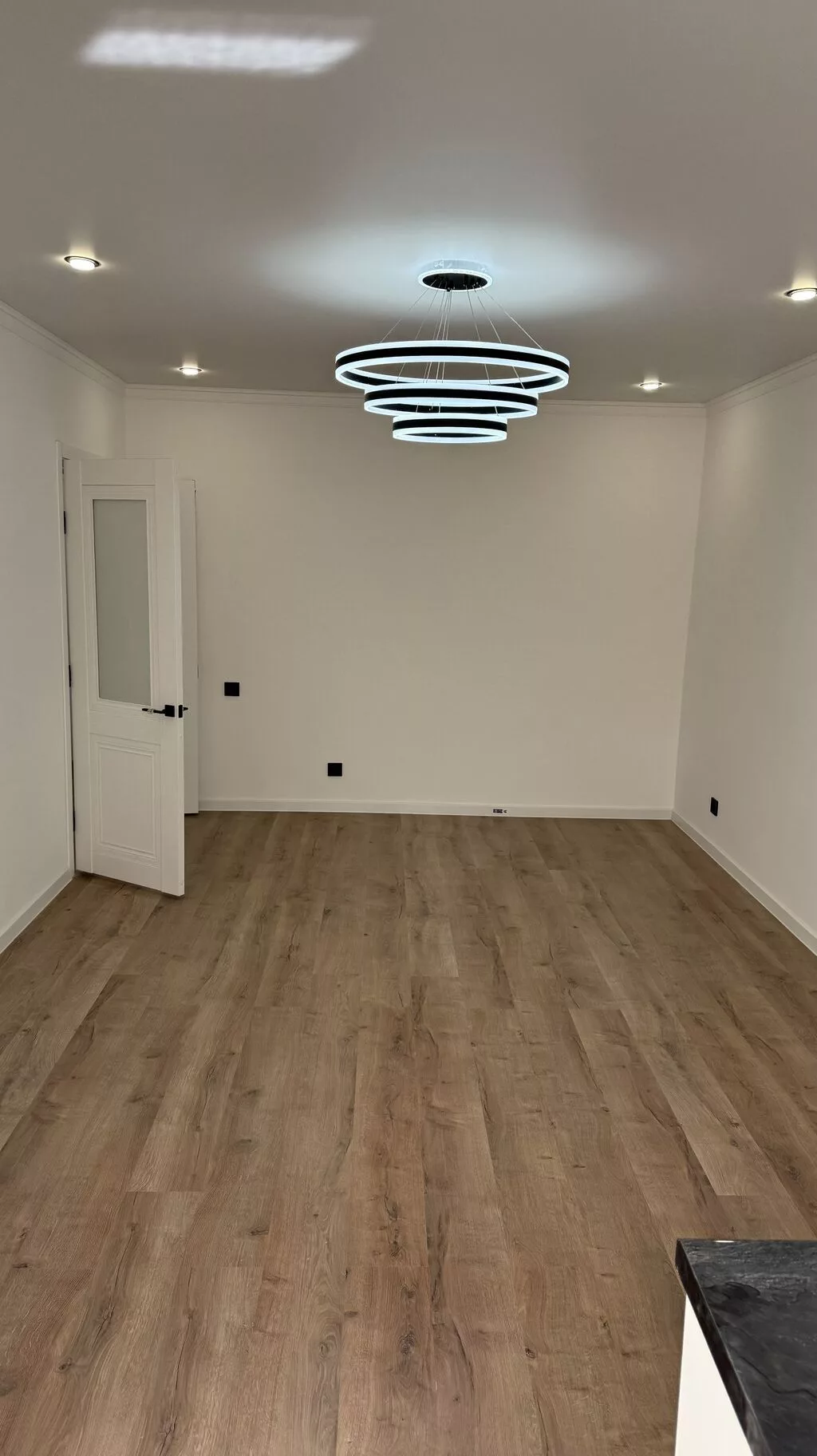 4 комнаты, 90 м², бульвар Эркиндик Индивидуалка, 2 этаж, Евроремонт