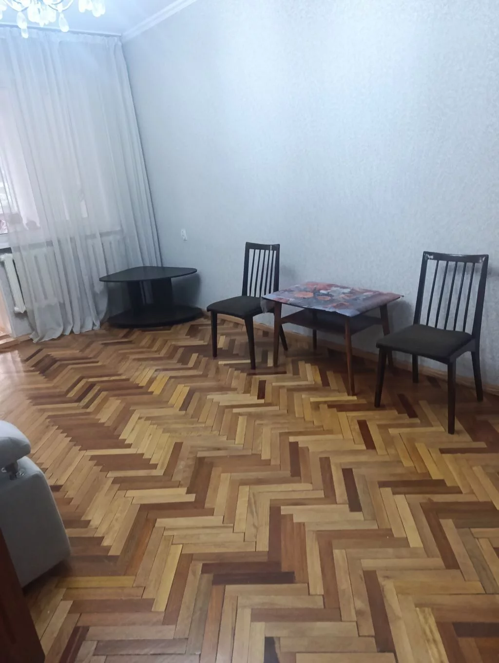 3 комнаты, Ак-Кеме Риэлтор, Без животных, от 1 года, С мебелью полностью