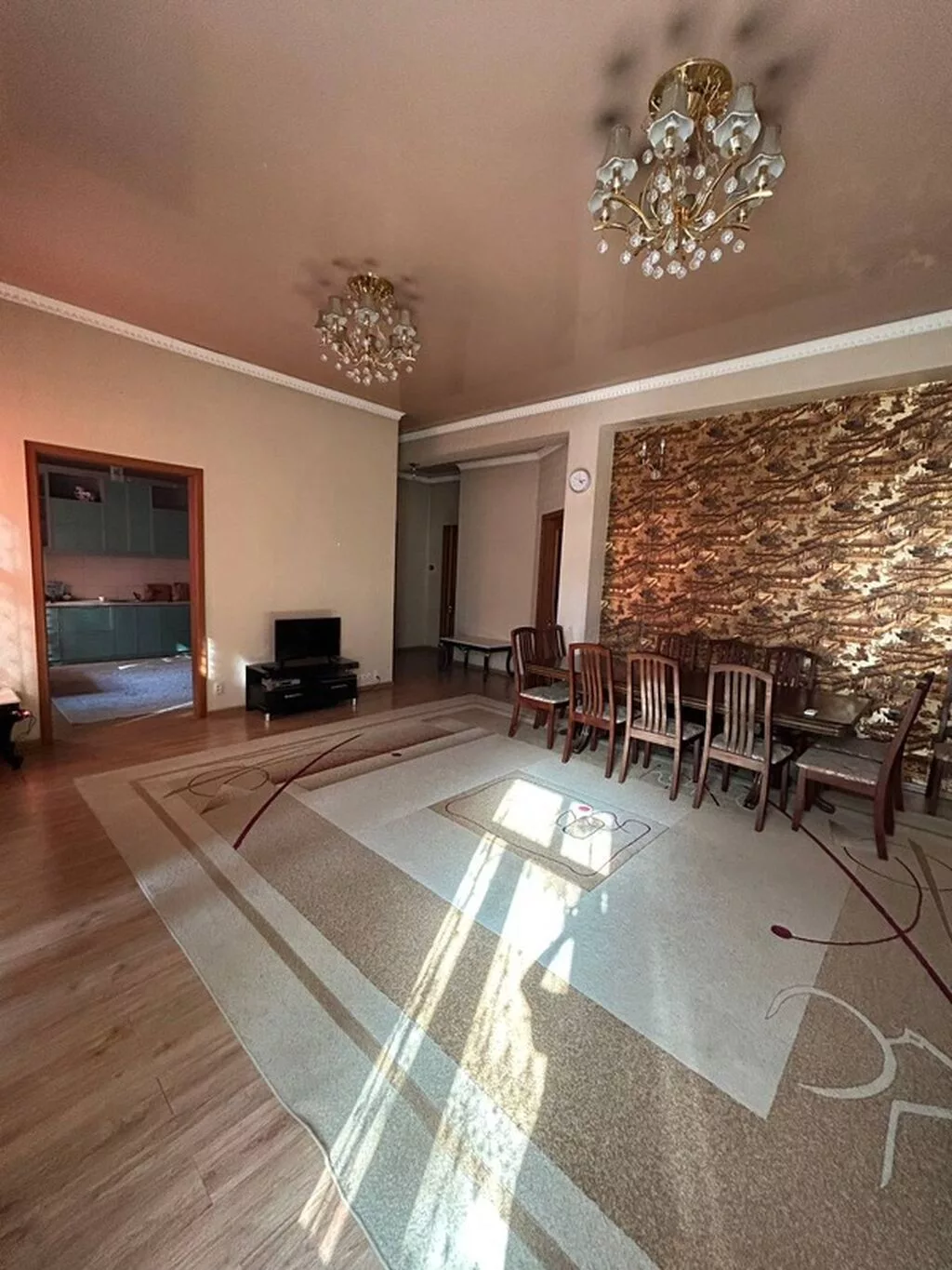 5 комнат, 35 м², 350 соток, Бишкек, Собственник
