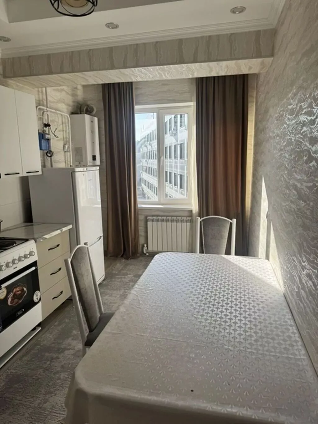 1 комната, 42 м², Старый толчок рынок / базар 4 этаж