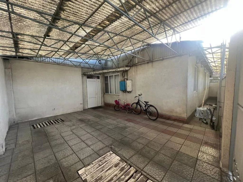 110 м², 5 комнат, Физприборы