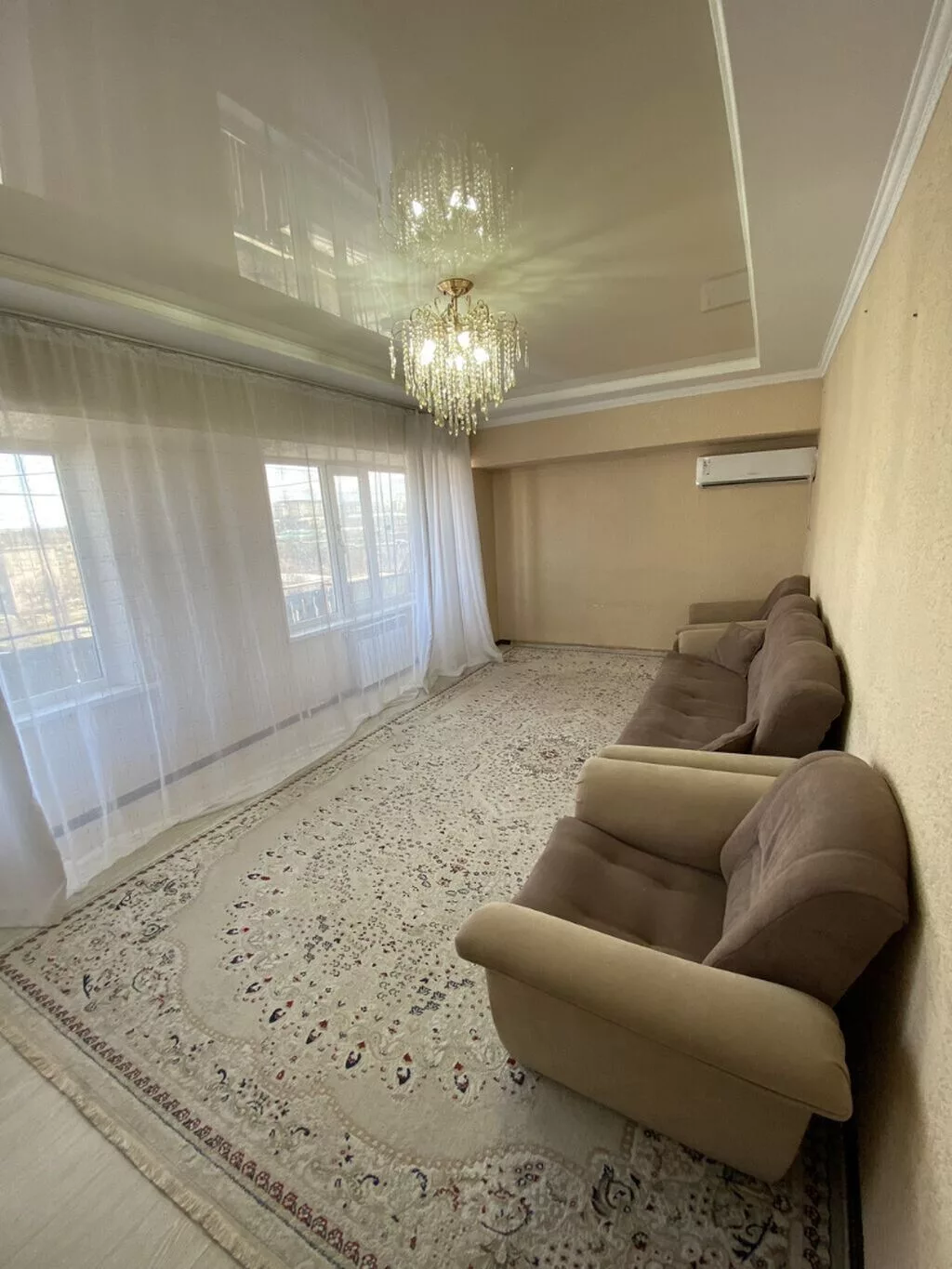 2 комнаты, 64 м², 4 мкр Индивидуалка, 9 этаж, Евроремонт