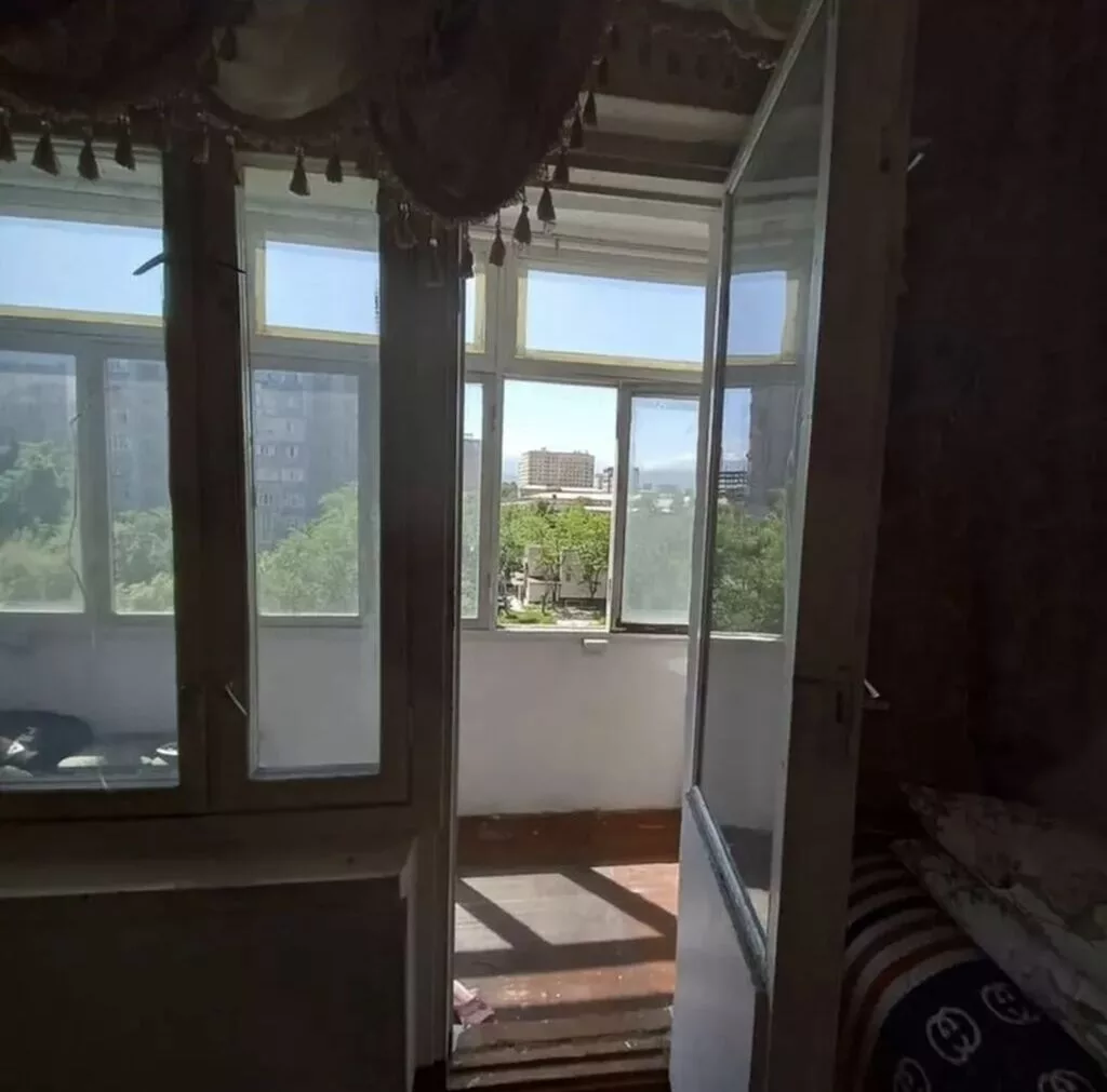 50 м², С мебелью частично