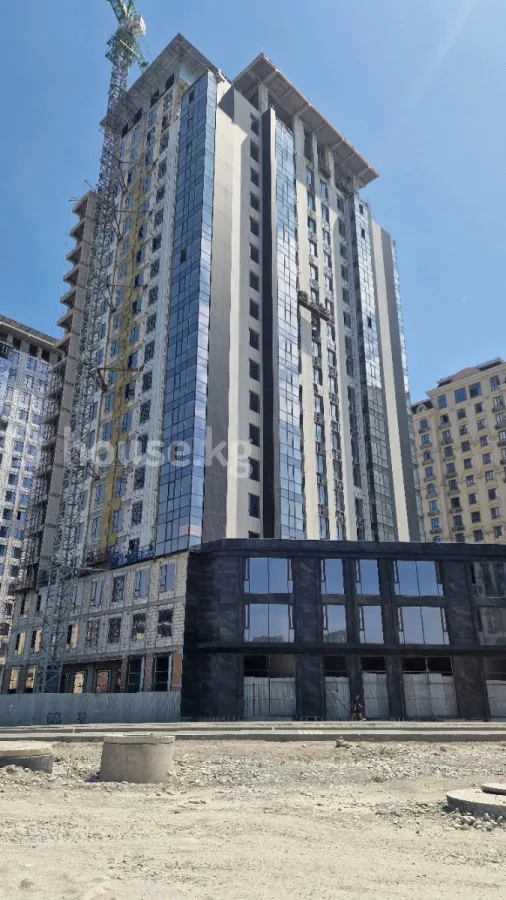 Продажа 3-комн. квартира: город Бишкек, Магистраль — за 15 621 677 ⃀