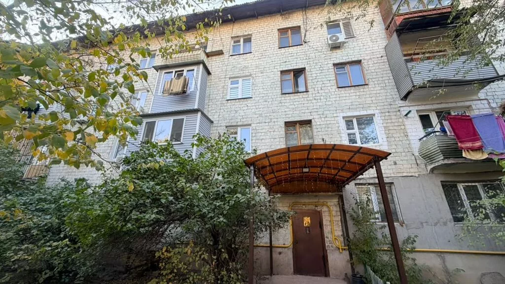 2 комнаты, 42 м², ул. Горького / Панфилова Хрущевка, 3 этаж, Косметический ремонт