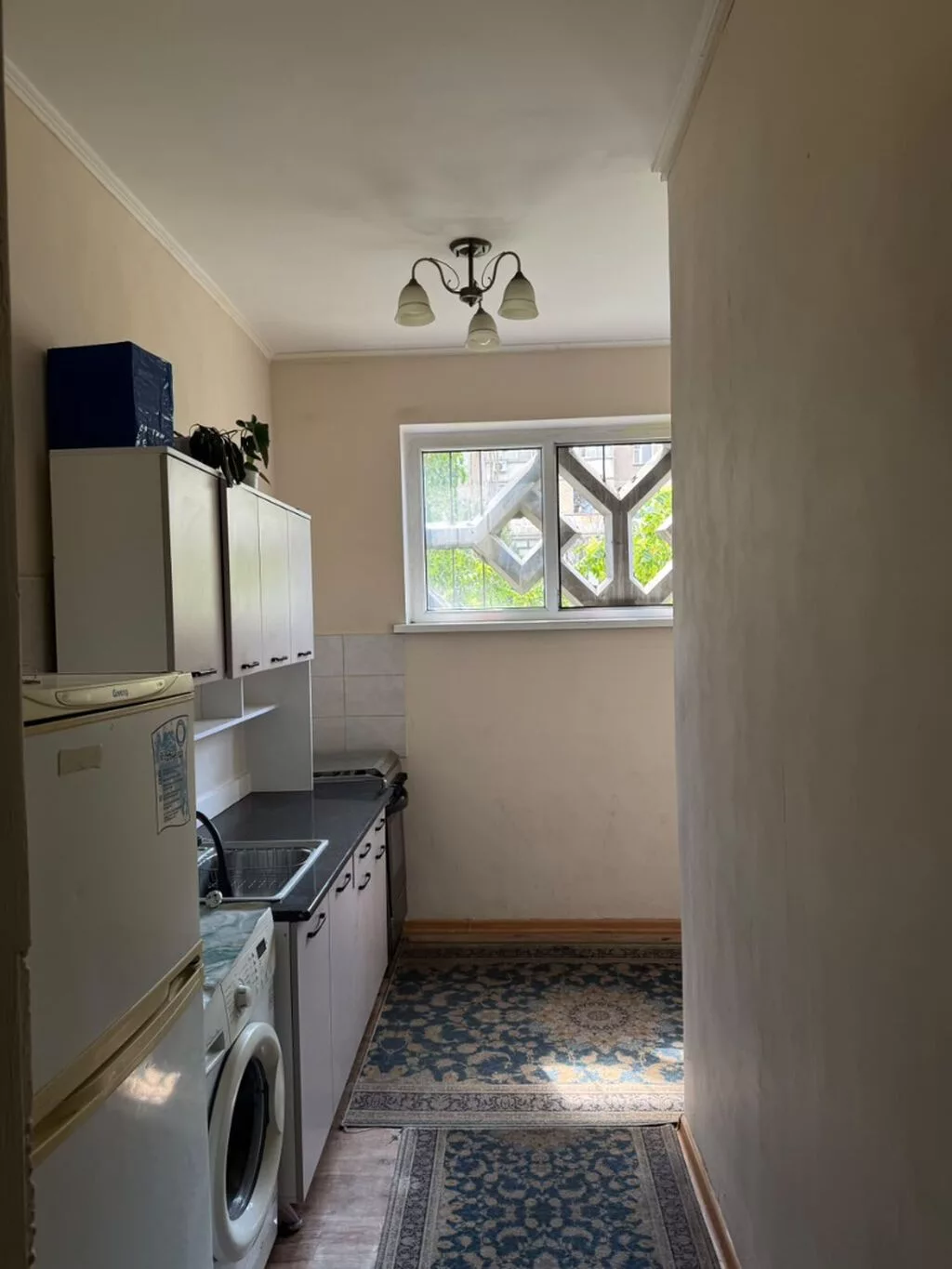 3 комнаты, 79 м², Восток-5 мкр 105 серия, 4 этаж, Требуется ремонт