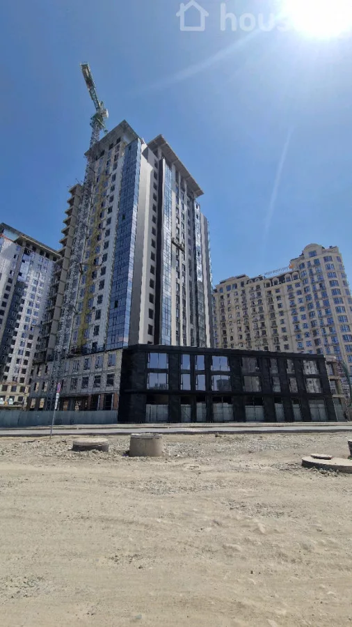 Продажа 3-комн. квартира: город Бишкек, Магистраль — за 15 621 677 ⃀