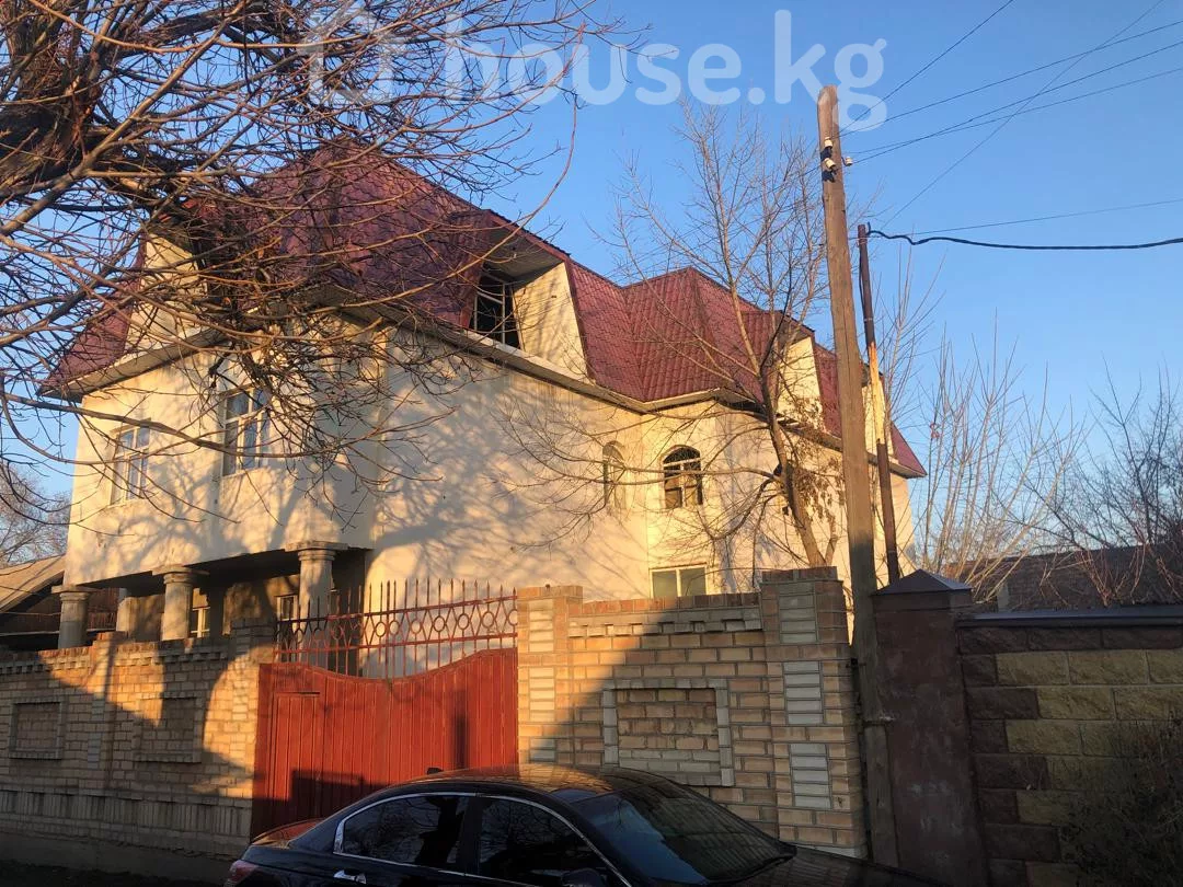 Аренда, дом, 6 и более-комн.: Чуйская область / Бишкек, город Бишкек, Махатма Ганди - БЧК - на долгий срок — за 525 540 сом