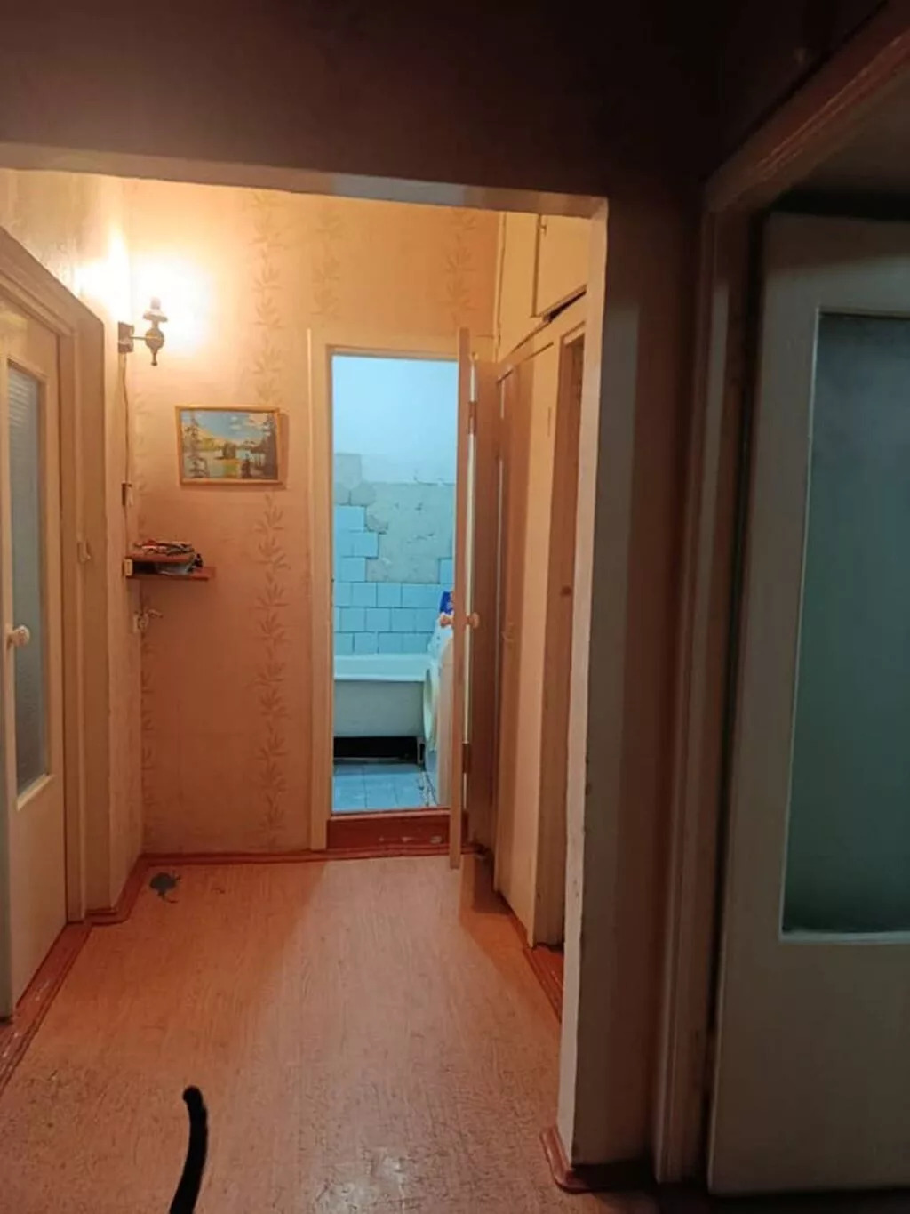 2 комнаты, 56 м², Толойкон мкр., 105 серия, 3 этаж, Старый ремонт