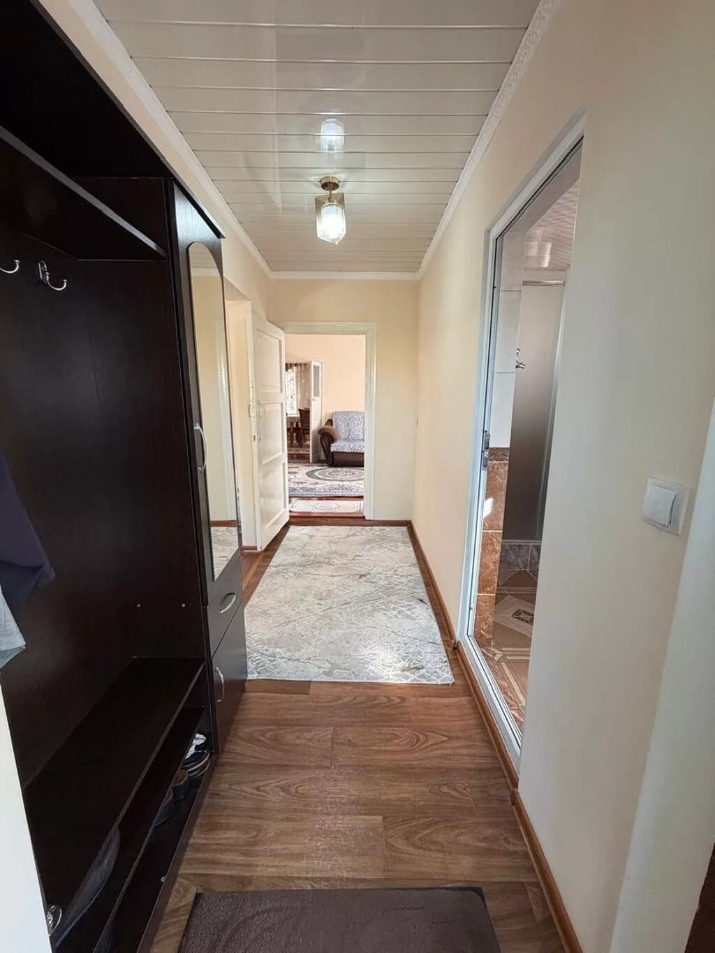 4 комнаты, 76 м², 4 соток, Бишкек, Аламединский рынок / базар Риэлтор
