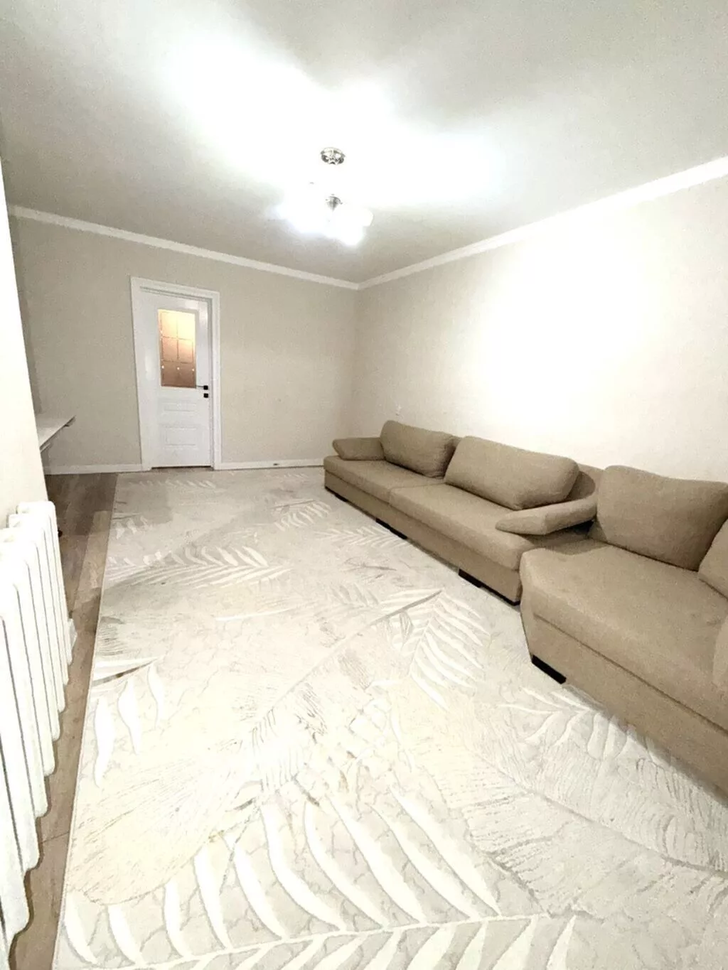 2 комнаты, 47 м², Ошский рынок / базар 104 серия, 4 этаж, Евроремонт