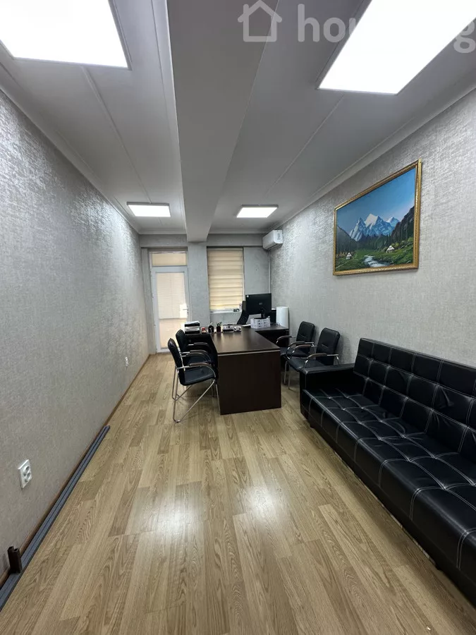 Продажа Коммерческая недвижимость: город Бишкек, ЦУМ — за 8 757 000 ⃀ — MHouse (house.kg)