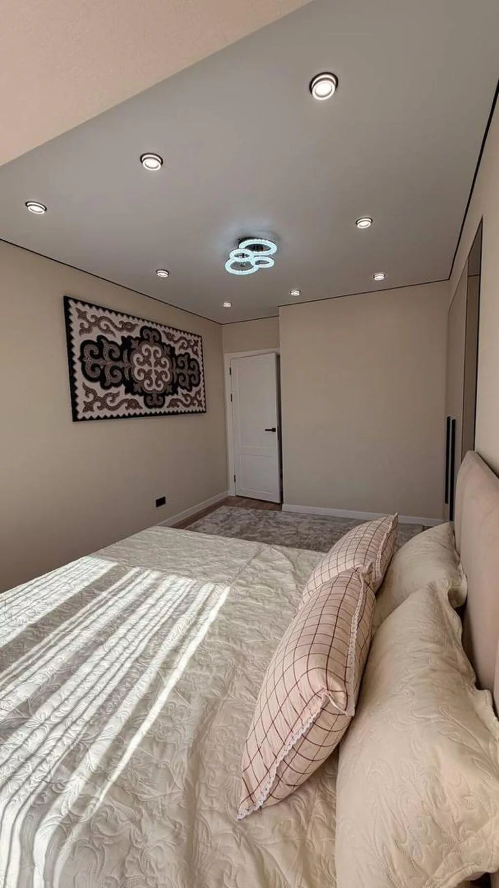 1 комната, 42 м², АЮ Гранд Элитка, 3 этаж, Дизайнерский ремонт