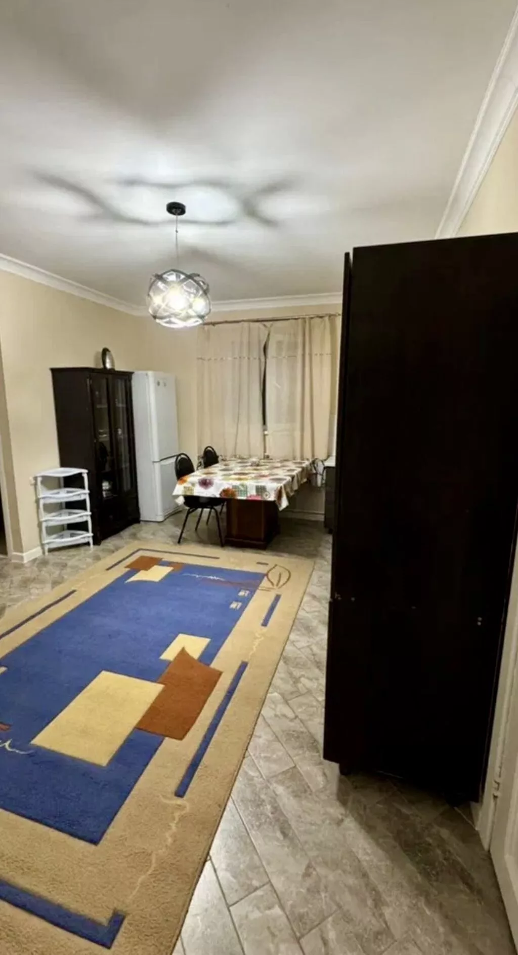 59 м², 2 комнаты, Аламединский рынок / базар, Семейным