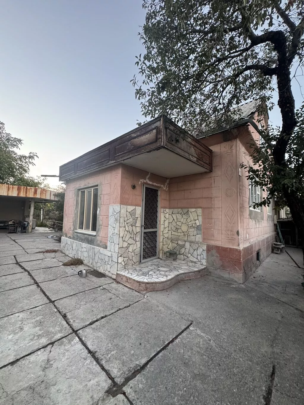 4 комнаты, 140 м², 6 соток, Новопавловка, Агентство недвижимости
