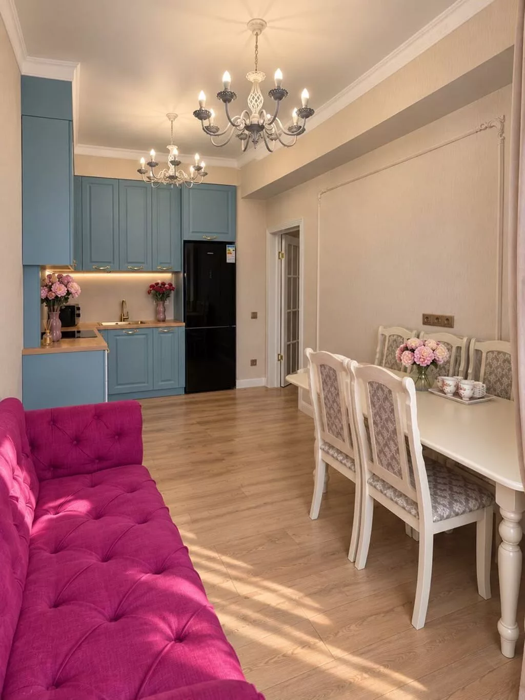2 комнаты, 67 м², 12 мкр Элитка, 10 этаж, Дизайнерский ремонт