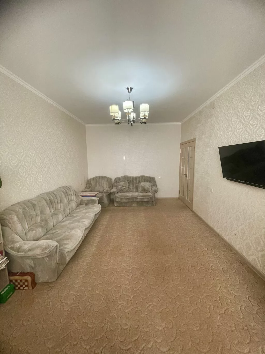 3 комнаты, 63 м², 6 мкр 105 серия, 5 этаж, Косметический ремонт