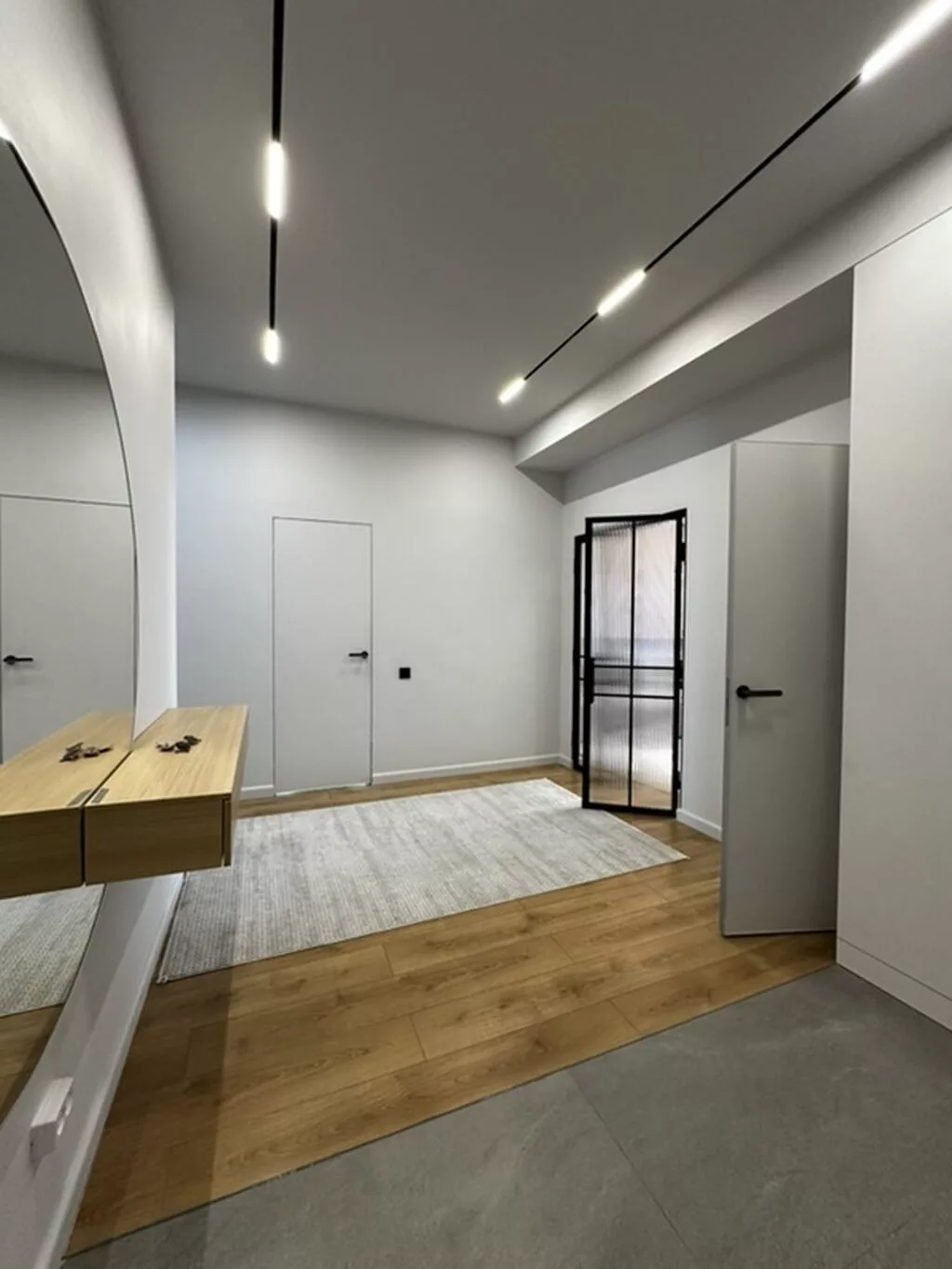 2 комнаты, 81 м², Элитка, 12 этаж, Дизайнерский ремонт