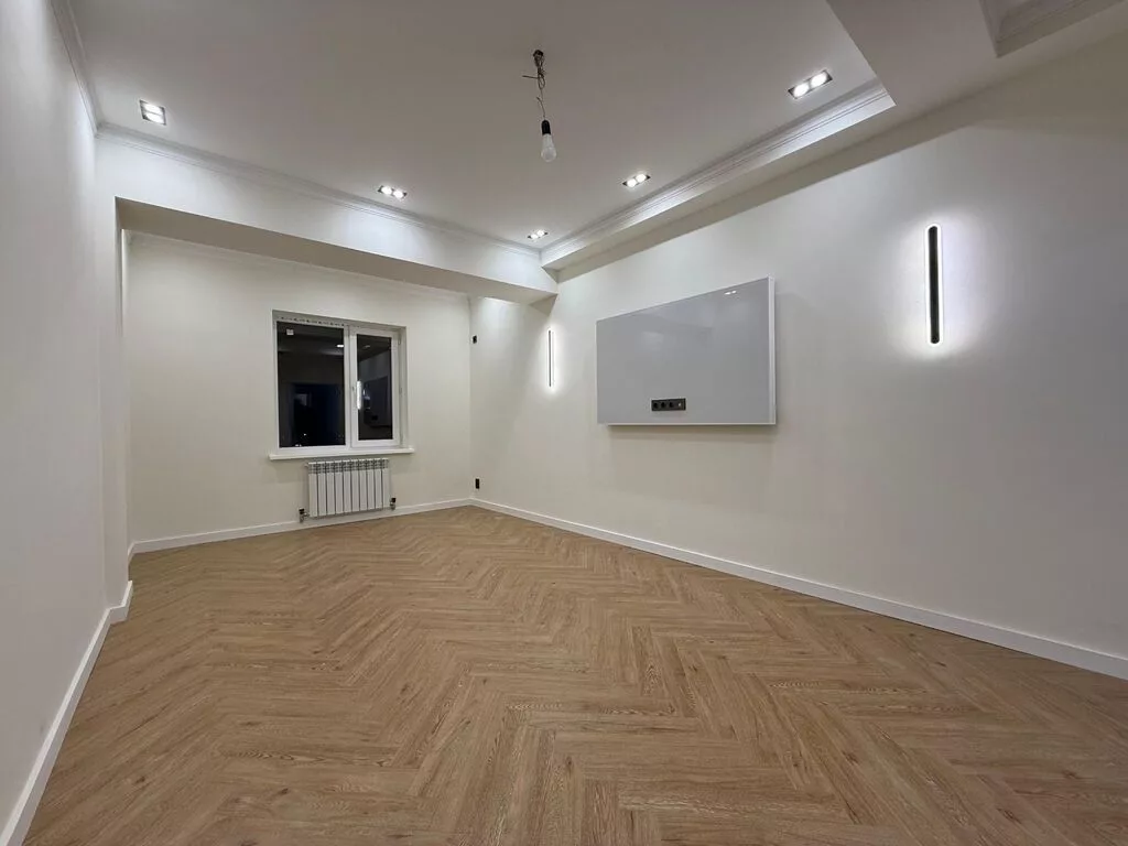 2 комнаты, 70 м², Нижний Джал (Джал-23) Элитка, 4 этаж