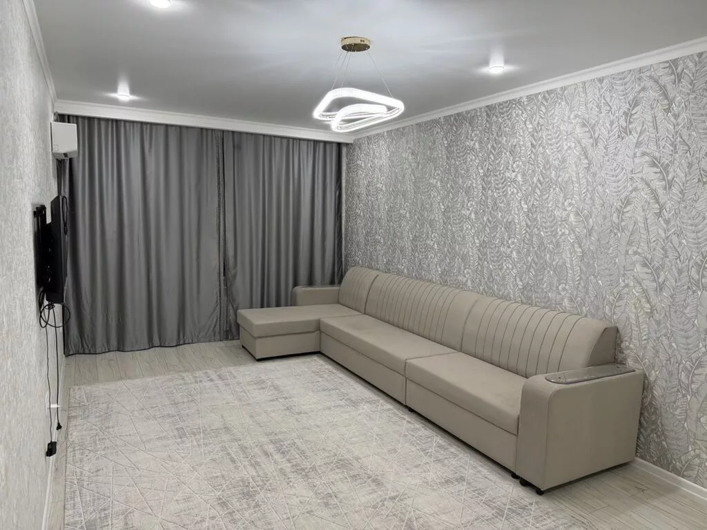 1 комната, 48 м², Ала-Арча ТРЦ 108 серия, 1 этаж, Косметический ремонт
