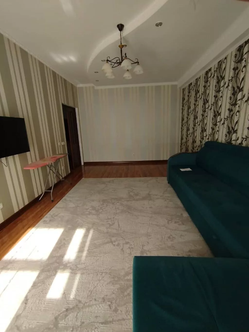2 комнаты, 75 м², Ала-Арча ж/м Элитка, 7 этаж, Косметический ремонт