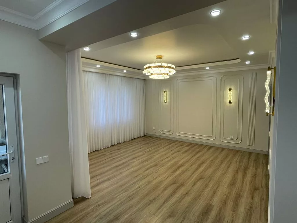 2 комнаты, 78 м², Шлагбаум Элитка, 4 этаж, Евроремонт