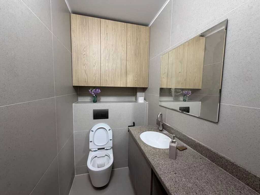 3 комнаты, 79 м², Азия Молл 7 этаж, Дизайнерский ремонт