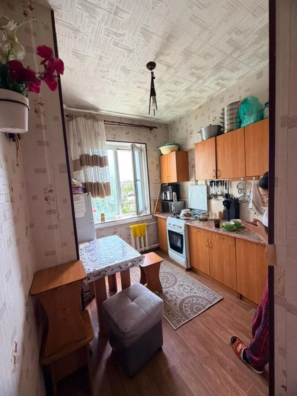 2 комнаты, 50 м², Аламедин-1 мкр 105 серия, 5 этаж, Старый ремонт