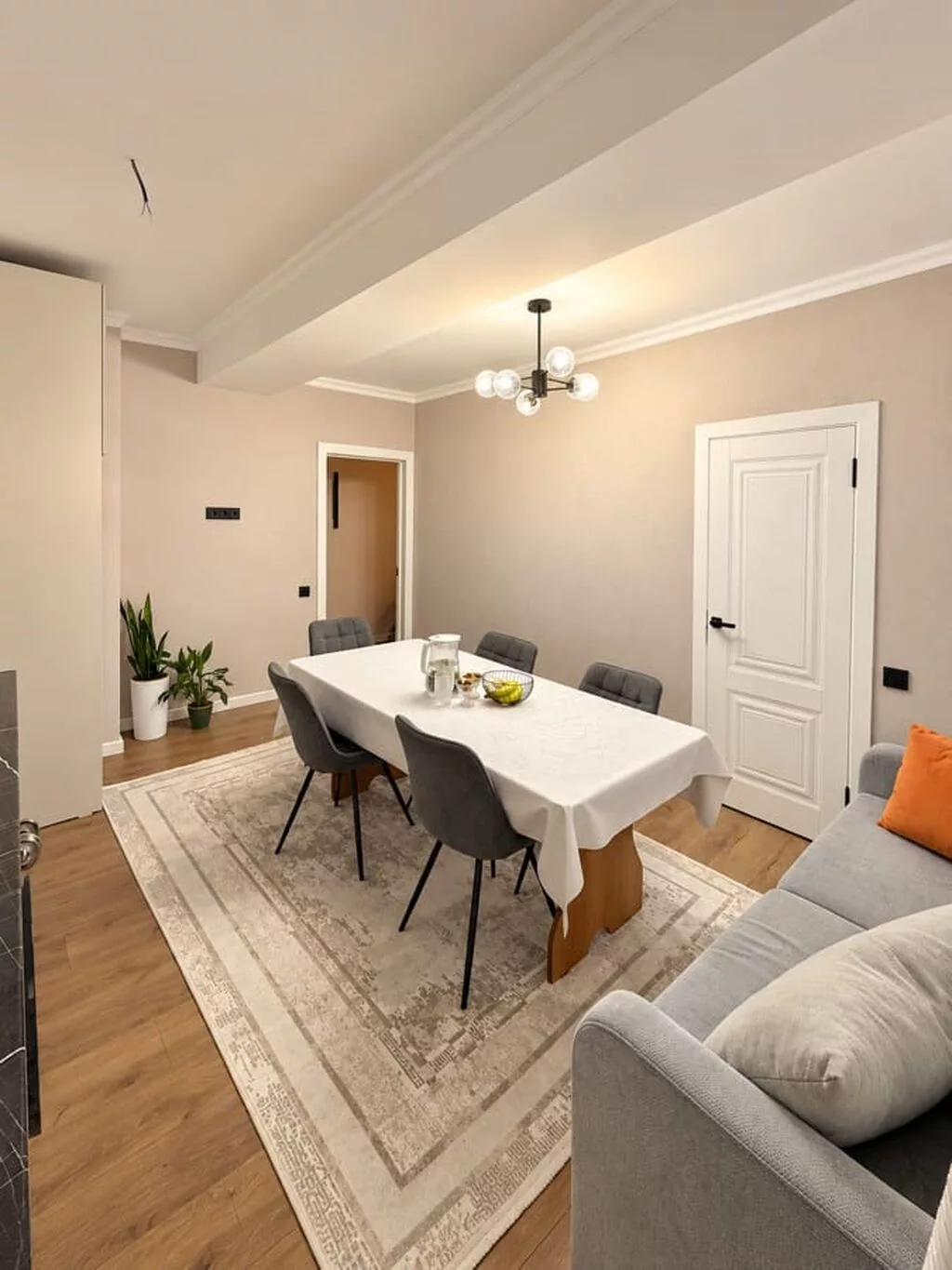 2 комнаты, 55 м², Восток-5 мкр Элитка, 12 этаж, Дизайнерский ремонт