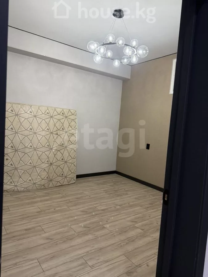 Аренда 3-комн. квартира: город Бишкек, Ипподром — за 80 000 ⃀ — MHouse (house.kg)